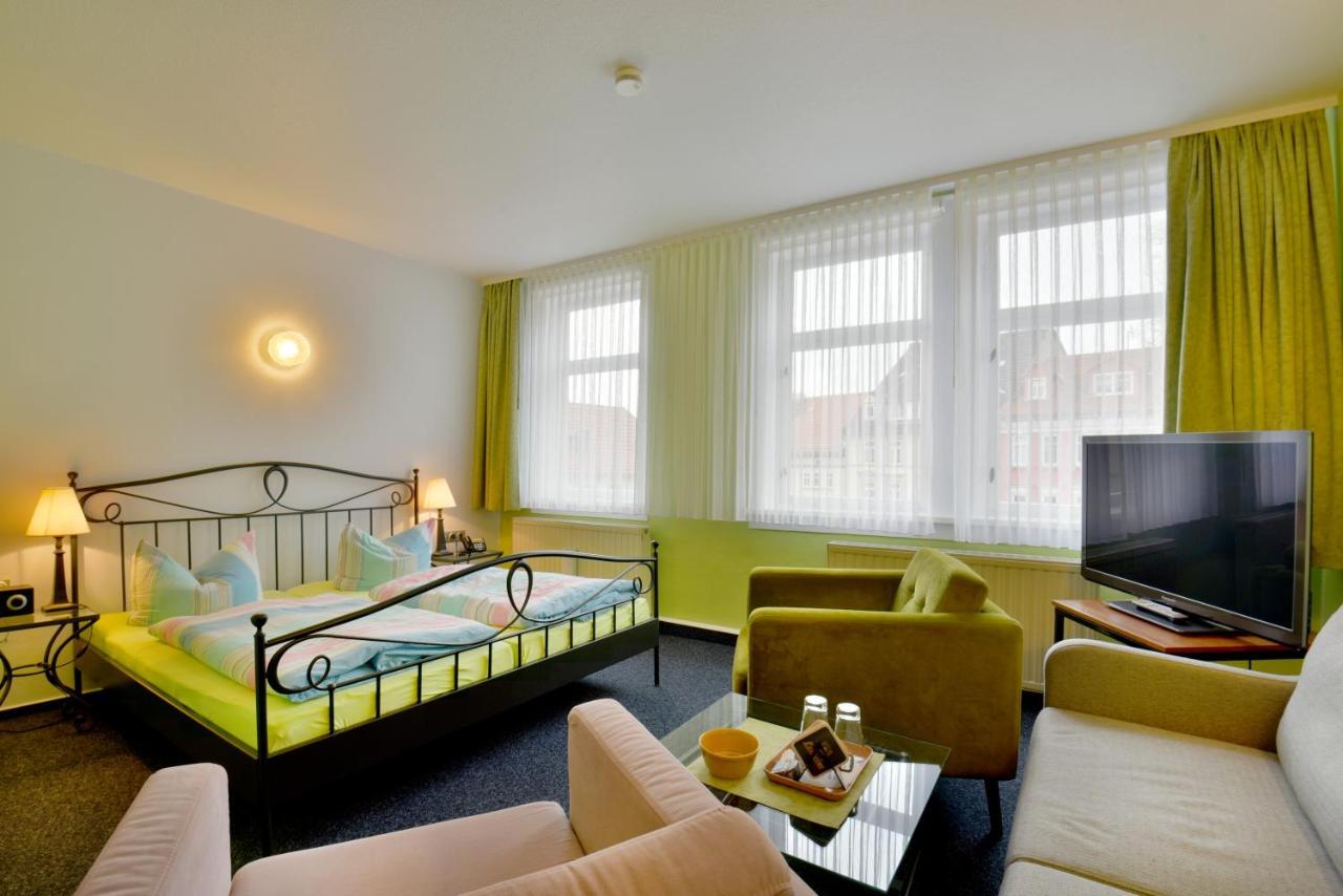 Hotel Goldene Sonne Arnstadt Luaran gambar