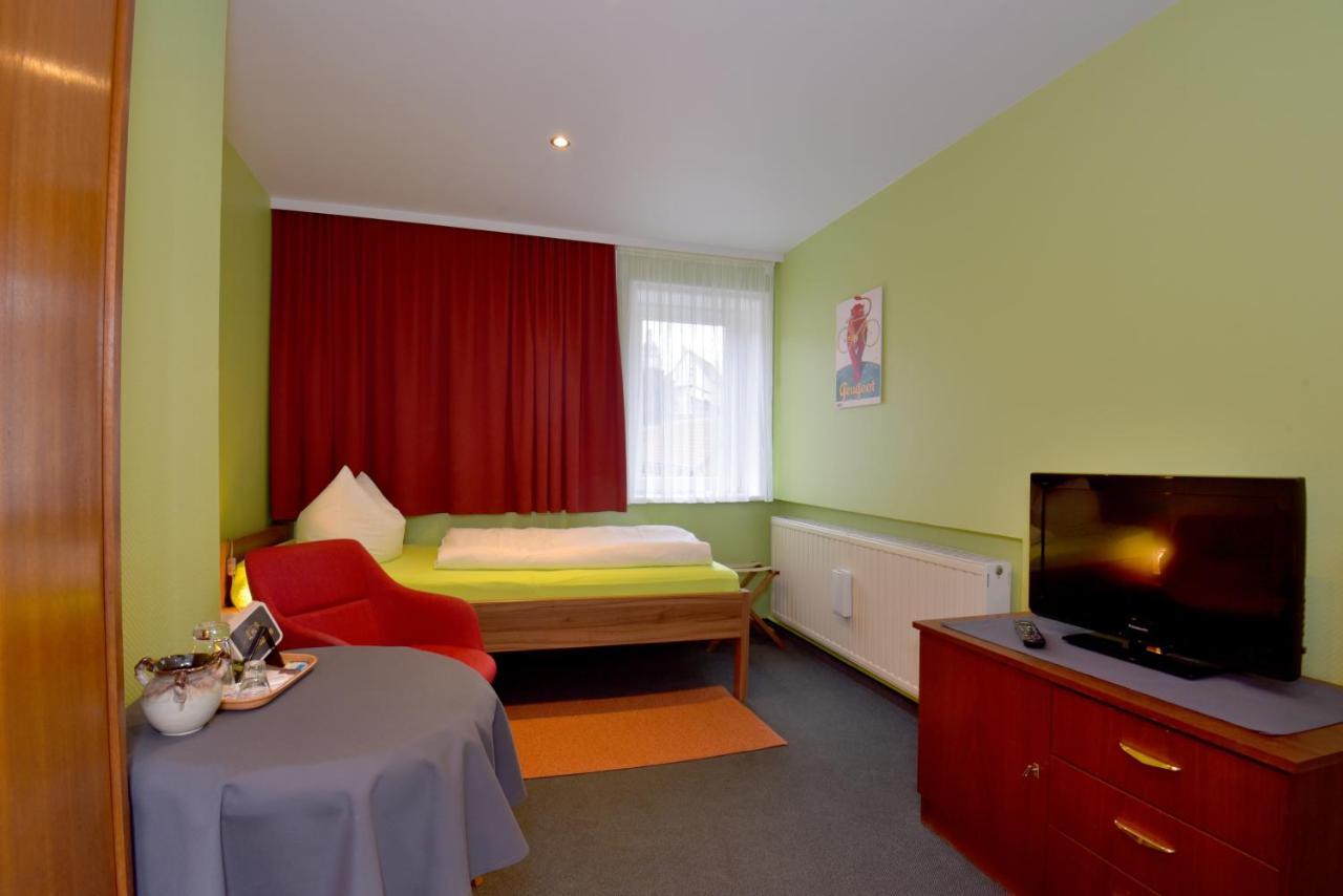 Hotel Goldene Sonne Arnstadt Luaran gambar